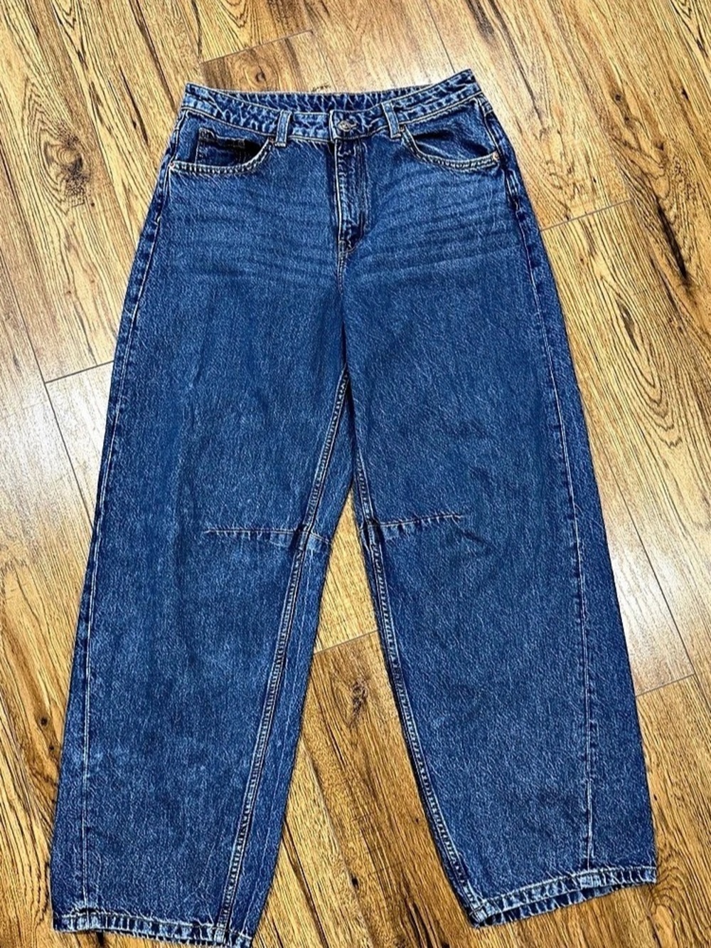 H&M Dividend Women’s Barrel Jeans Blue Sz 6 Casual Denim Cute!